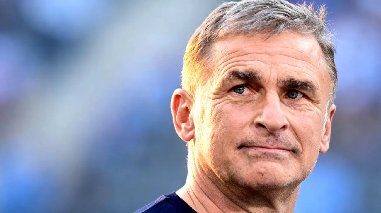 Stefan Kuntz bringt HSV in die Bundesliga zurück und geht dann – dieser Satz erklärt alles 2026-01-02T11:40:21.160Z"